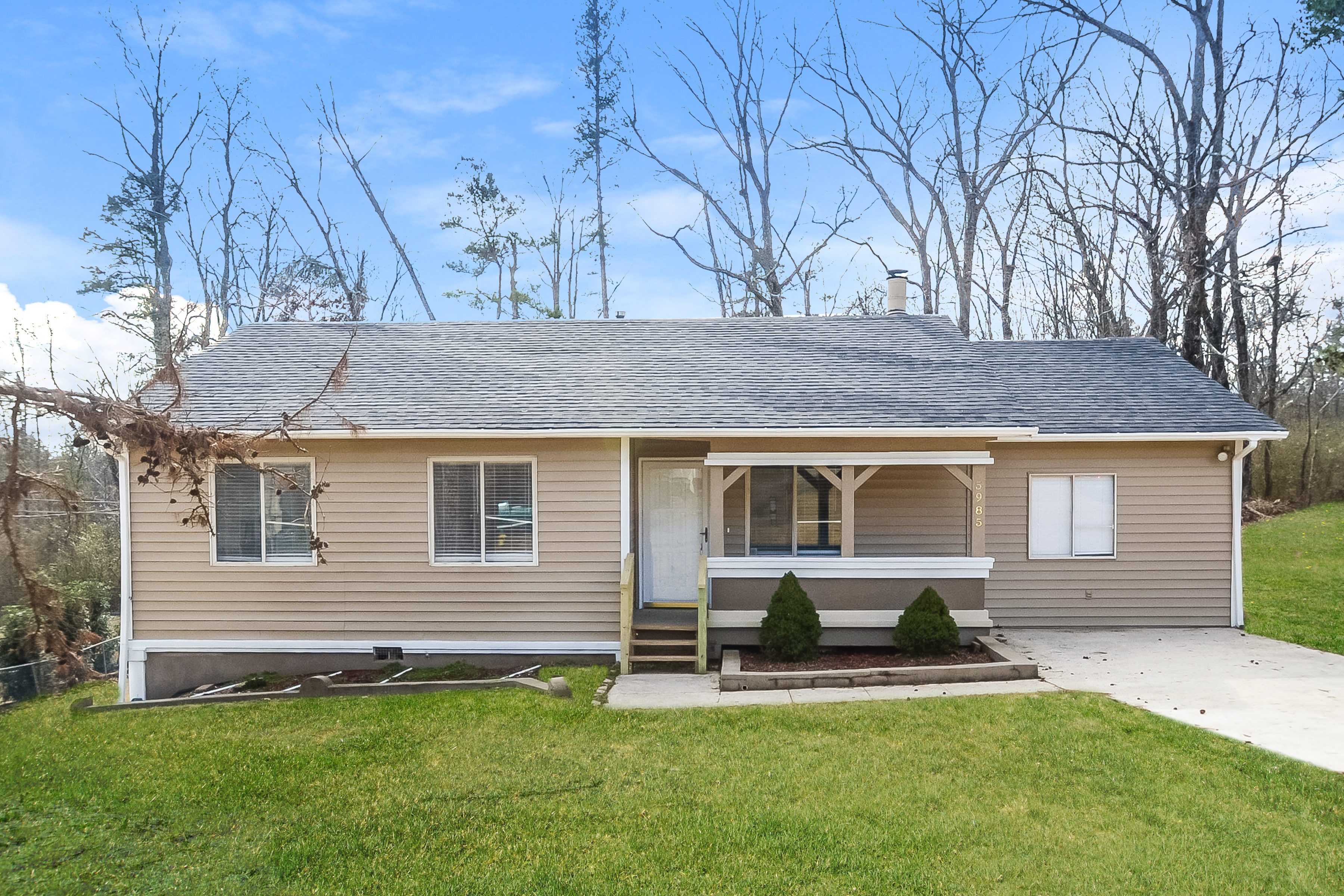 5985 Creekwood Rd Birmingham, AL 35210
